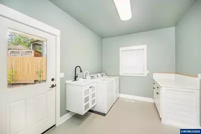 1703 SW Pinehurst Pl, Corvallis, OR 97333 - Photo 38