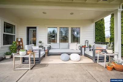 1703 SW Pinehurst Pl, Corvallis, OR 97333 - Photo 4