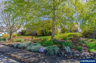 805 Melissa St SE, Salem, OR 97306 - Photo 6
