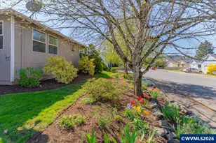 805 Melissa St SE, Salem, OR 97306 - Photo 6