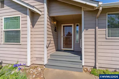 805 Melissa St SE, Salem, OR 97306 - Photo 8