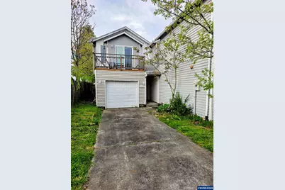 9607 SE Center Ct, Portland, OR 97266 - Photo 2