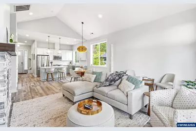 1372 Overview St NW, Salem, OR 97304 - Photo 10