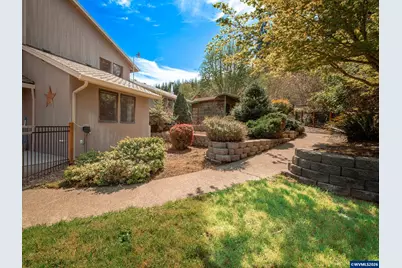 44130 Santiam Hwy, Foster, OR 97345 - Photo 38