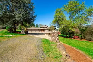 44130 Santiam Hwy, Foster, OR 97345 - Photo 2