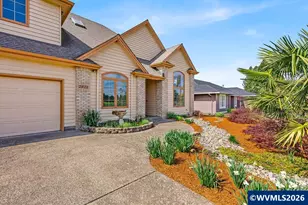 2815 Halzenut Dr, Woodburn, OR 97071 - Photo 8