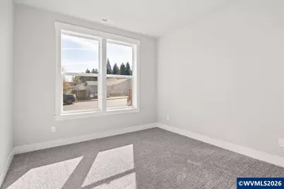 211 NE Broadway St, Sublimity, OR 97385 - Photo 8