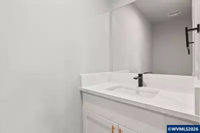 211 NE Broadway St, Sublimity, OR 97385 - Photo 40