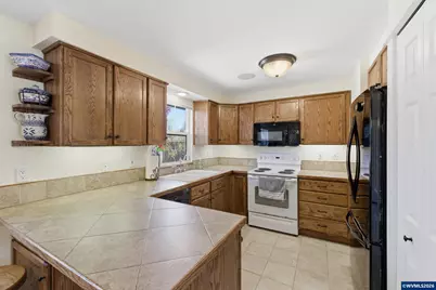 4440 SW Westwind Ct, Beaverton, OR 97078 - Photo 16