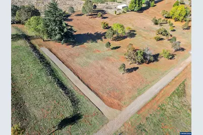 7845 Wildberry Ln SE, Salem, OR 97306 - Photo 6