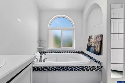 731 S Grice Lp, Jefferson, OR 97352 - Photo 20