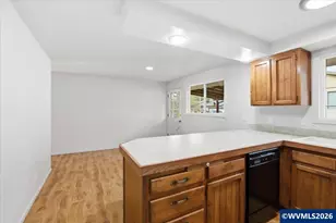 545 Baldwin Ave NE, Salem, OR 97301 - Photo 12