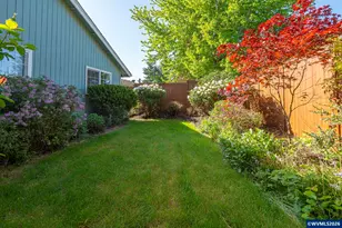 4653 Sunflower Way NE, Salem, OR 97305 - Photo 32