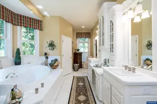 35853 Tennessee Rd, Albany, OR 97322 - Photo 16