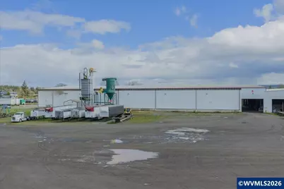 6011 Grinde Ln NE, Silverton, OR 97381 - Photo 10