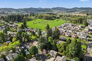 3735 SW Deon Dr, Corvallis, OR 97330 - Photo 48