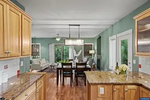 3735 SW Deon Dr, Corvallis, OR 97330 - Photo 16