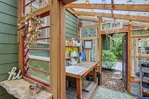 3735 SW Deon Dr, Corvallis, OR 97330 - Photo 42