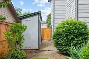 7366 Pineview St NE, Keizer, OR 97303 - Photo 38