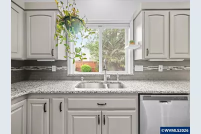 7366 Pineview St NE, Keizer, OR 97303 - Photo 12