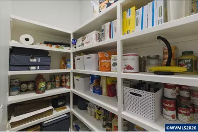 1647 NE Springhill Dr, Albany, OR 97321 - Photo 14