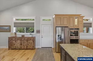 1647 NE Springhill Dr, Albany, OR 97321 - Photo 10