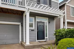 1651 SW Hewitt Ave, Troutdale, OR 97060 - Photo 4