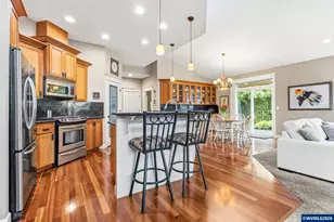 610 NW Reed Ln, Dallas, OR 97338 - Photo 8