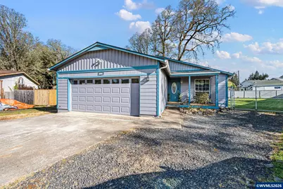 1141 32nd Ct, Sweet Home, OR 97386 - Photo 2