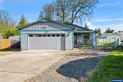 1141 32nd Ct, Sweet Home, OR 97386 - Photo 1