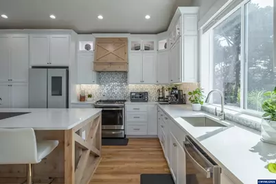 5409 NW Logan Rd, Lincoln City, OR 97367 - Photo 10