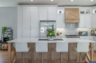 5409 NW Logan Rd, Lincoln City, OR 97367 - Photo 8