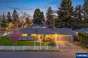 821 Johnson St, Woodburn, OR 97071 - Photo 1