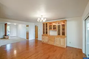 4100 Cordon Rd NE, Salem, OR 97305 - Photo 8