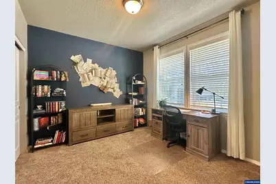 2737 NW Weather Stone St, Albany, OR 97321 - Photo 8