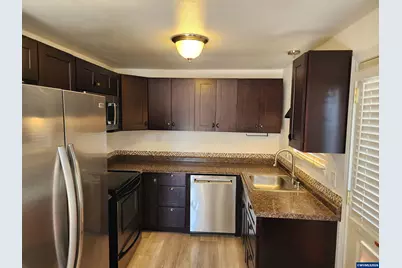 3584 Chiefs Ct NE, Salem, OR 97305 - Photo 6