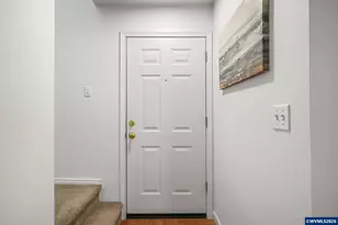 475 NE Conifer Bl, Corvallis, OR 97330 - Photo 2