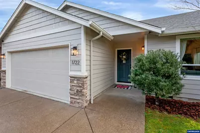 1722 Elk River St NW, Salem, OR 97304 - Photo 2