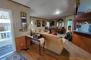 5422 Portland Rd NE, Salem, OR 97305 - Photo 2