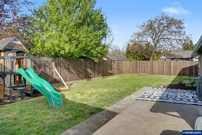 513 E Hollister St, Stayton, OR 97383 - Photo 38