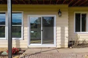 18390 Bridgeport Rd, Dallas, OR 97338 - Photo 10