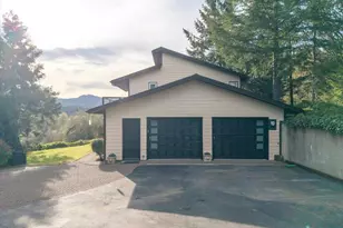 18390 Bridgeport Rd, Dallas, OR 97338 - Photo 2