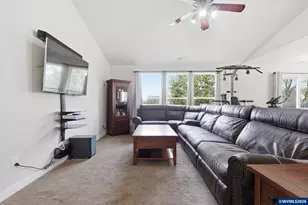 948 Salamnder Rd SE, Jefferson, OR 97352 - Photo 8