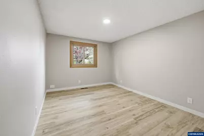4986 Chan St S, Salem, OR 97306 - Photo 10