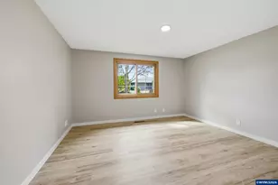 4986 Chan St S, Salem, OR 97306 - Photo 10