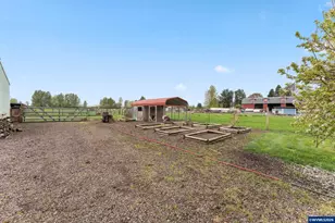 4215 Independence Hwy, Independence, OR 97351 - Photo 36