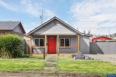 2385 5th St NE, Salem, OR 97301 - Photo 2