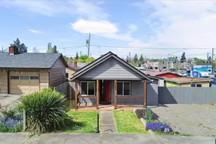 2385 5th St NE, Salem, OR 97301 - Photo 4