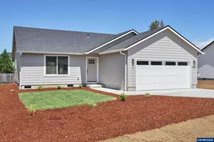 4400 Knotty Pne Ct, Sweet Home, OR 97386 - Photo 2