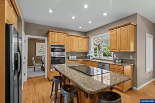 4396 NW Honeysuckle Dr, Corvallis, OR 97330 - Photo 10